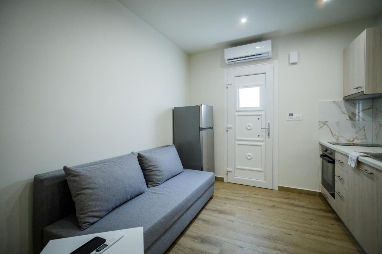Central Corner Apts Zakintos Zewnętrze zdjęcie