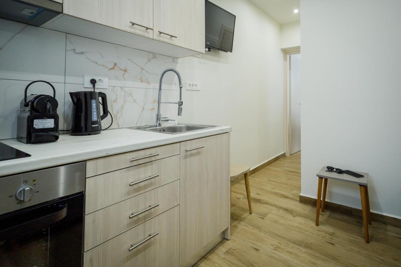 Central Corner Apts Zakintos Zewnętrze zdjęcie